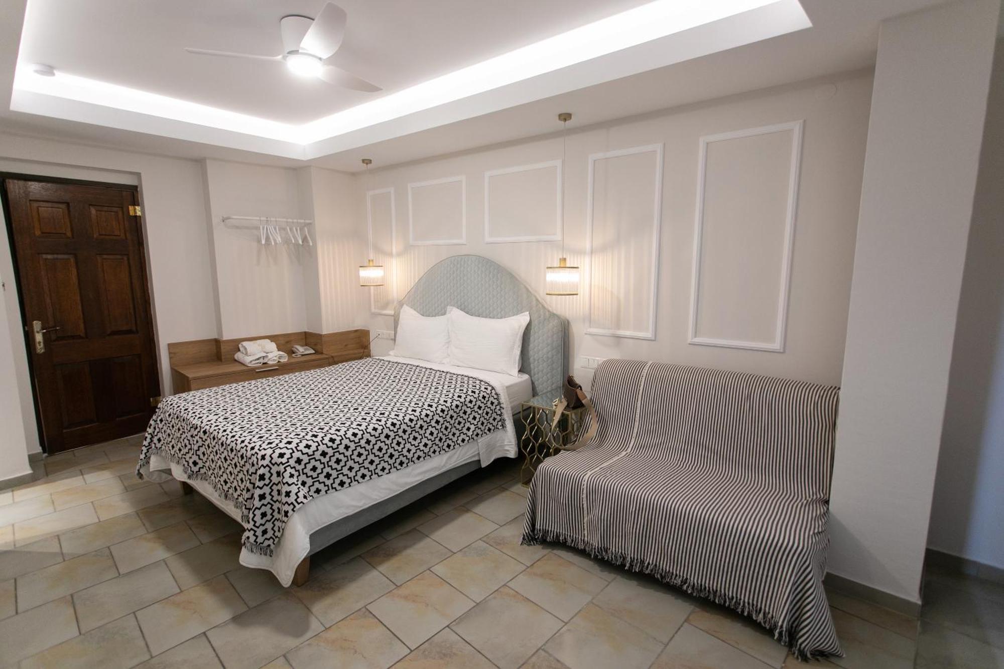 Paradise Hotel Парга Екстериор снимка
