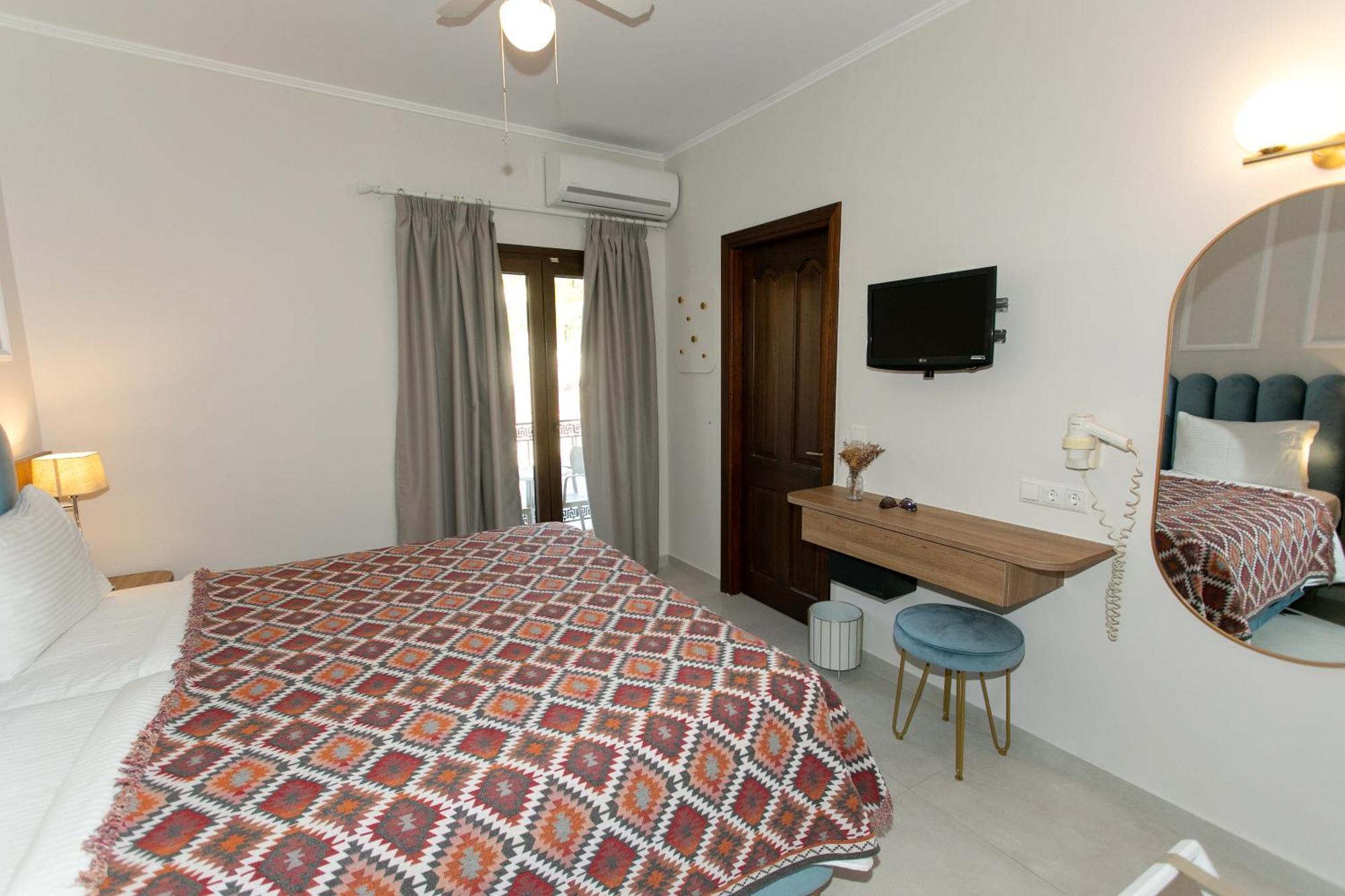 Paradise Hotel Парга Екстериор снимка